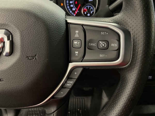 2026 Ram 2500 Tradesman photo 9
