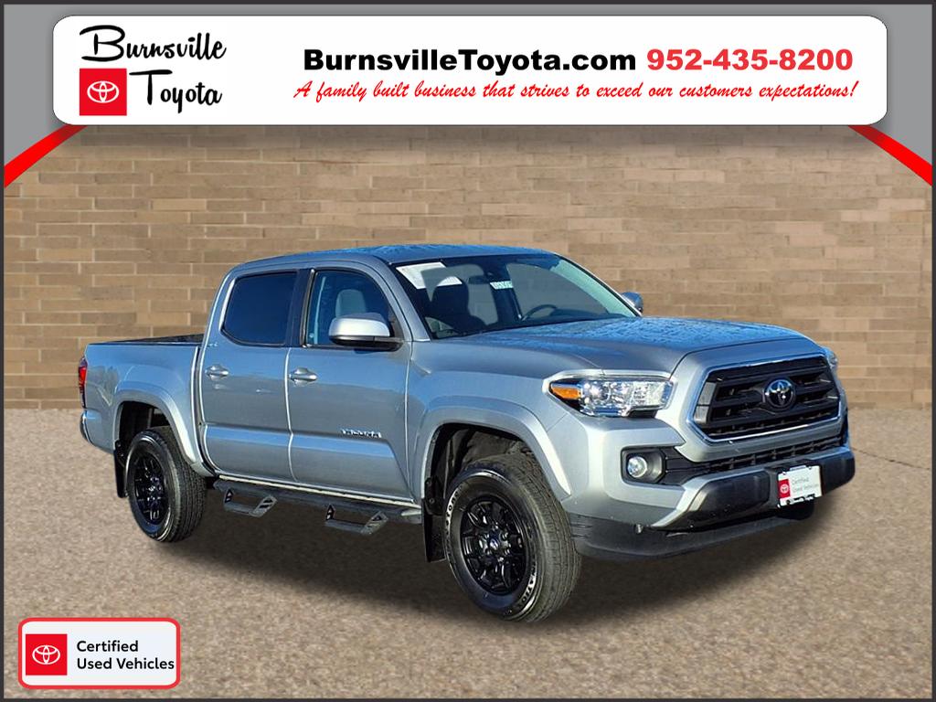 2022 Toyota Tacoma SR5's photo