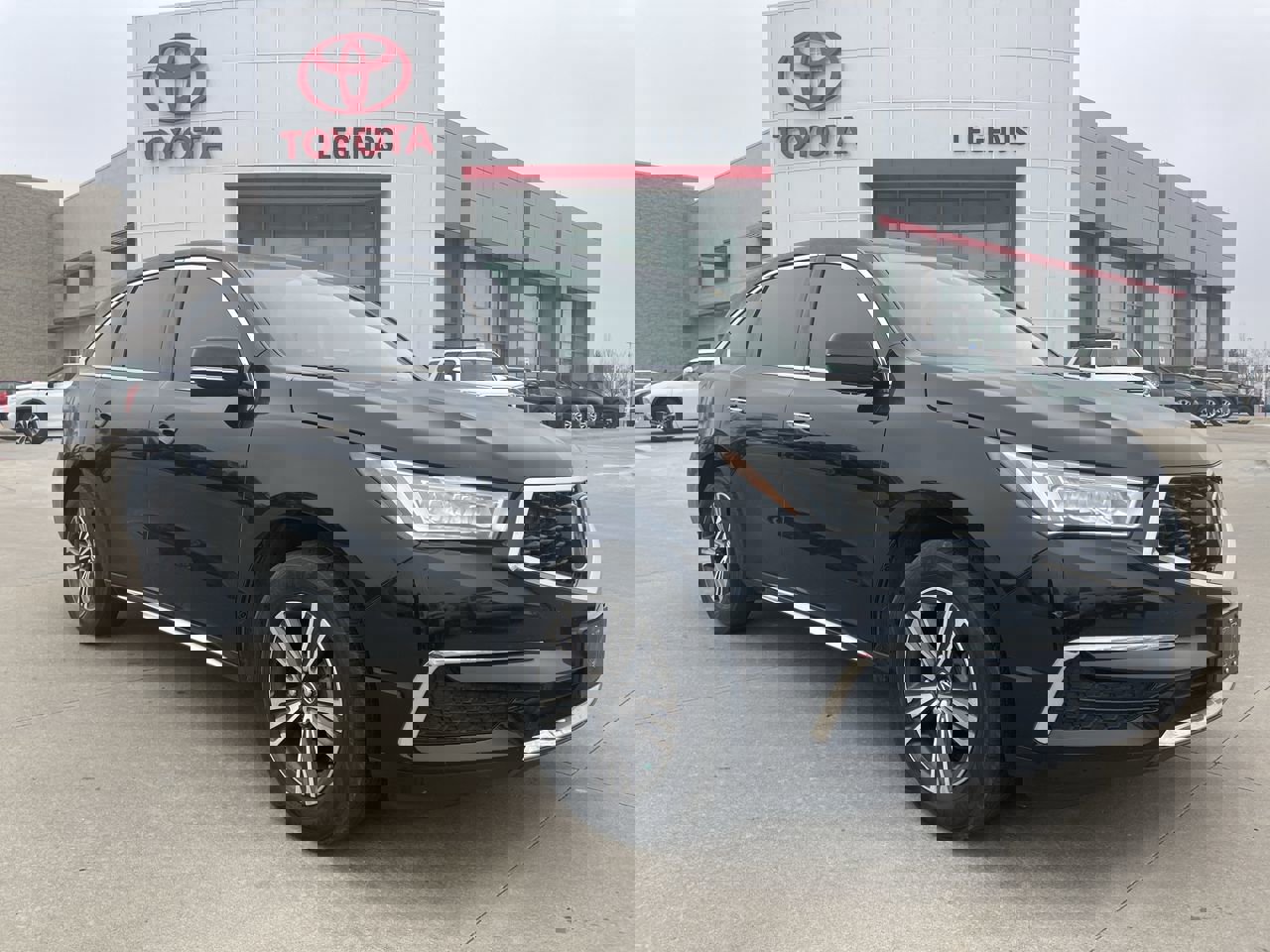 2018 Acura MDX Base's photo