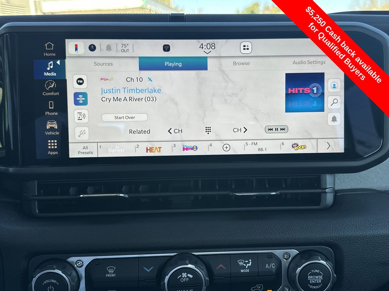 2025 Jeep Gladiator Sport photo 3