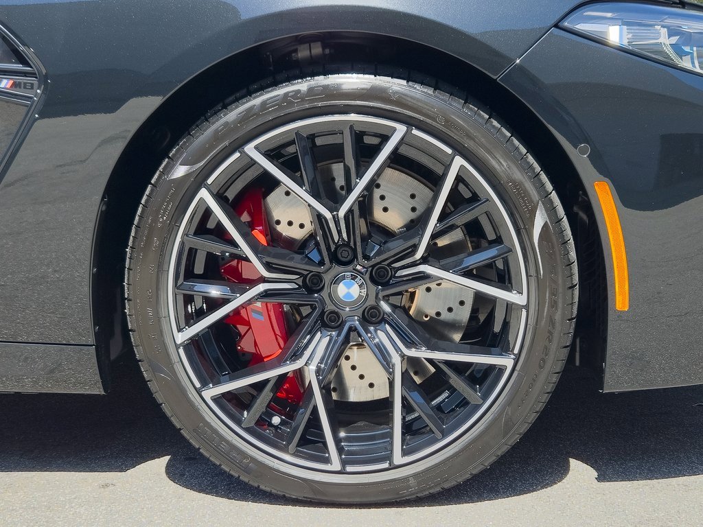 2025 Bmw M8 Competition photo 9