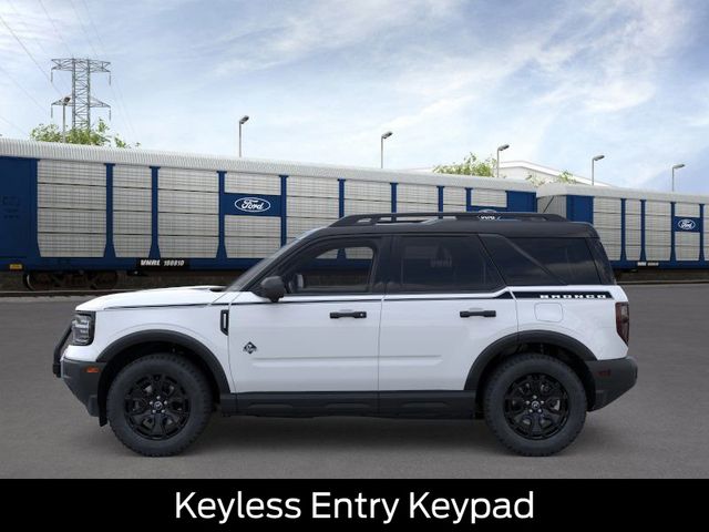 2025 Ford Bronco Sport Outer Banks photo 2