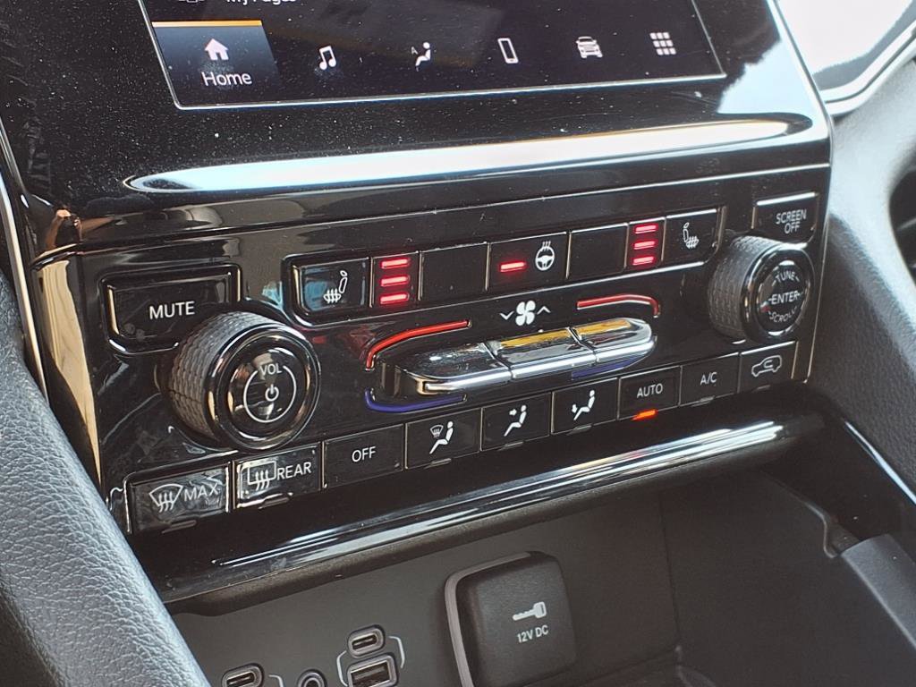 2023 Jeep Grand Cherokee Altitude photo 20