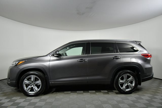 2018 Toyota Highlander Limited photo 10