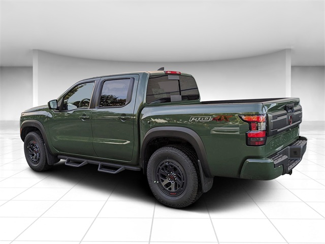 2025 Nissan Frontier PRO-4X photo 3