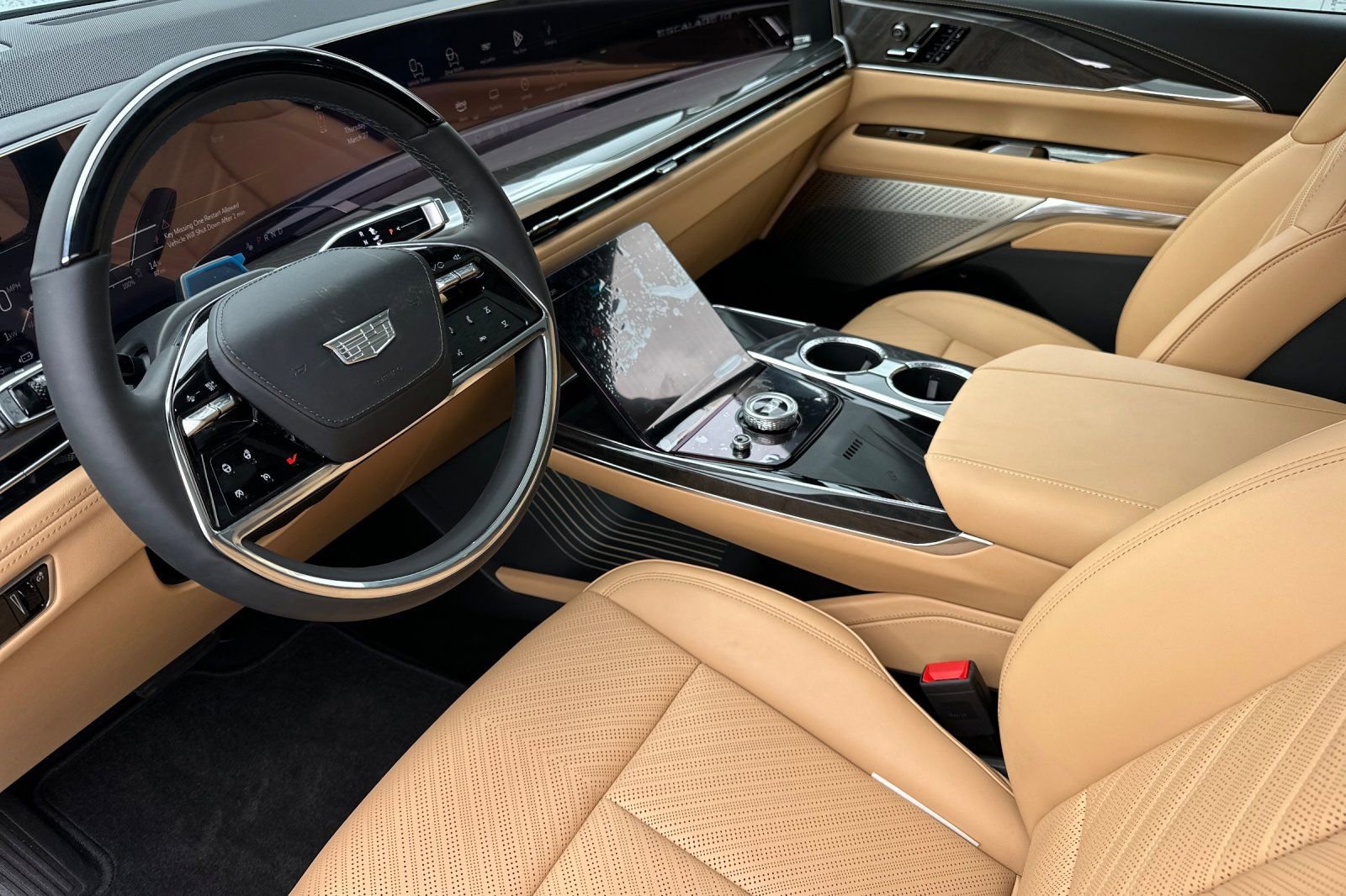 2025 Cadillac Escalade IQ Sport photo 8