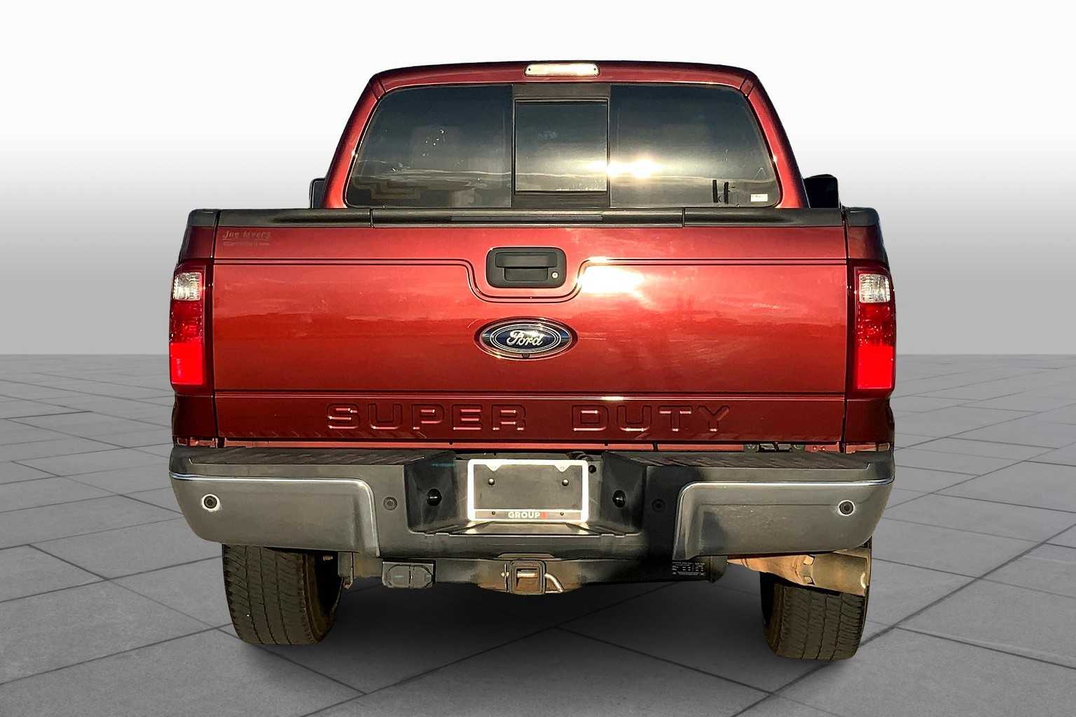 2016 Ford F-250 Lariat photo 3