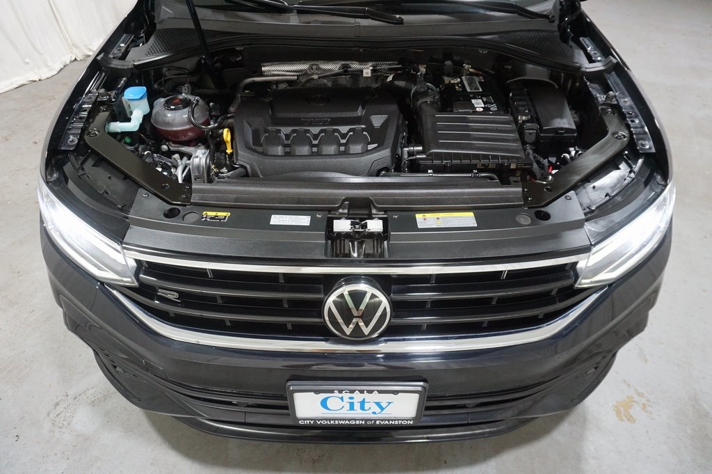 2023 Volkswagen Tiguan SE R-Line Black photo 28