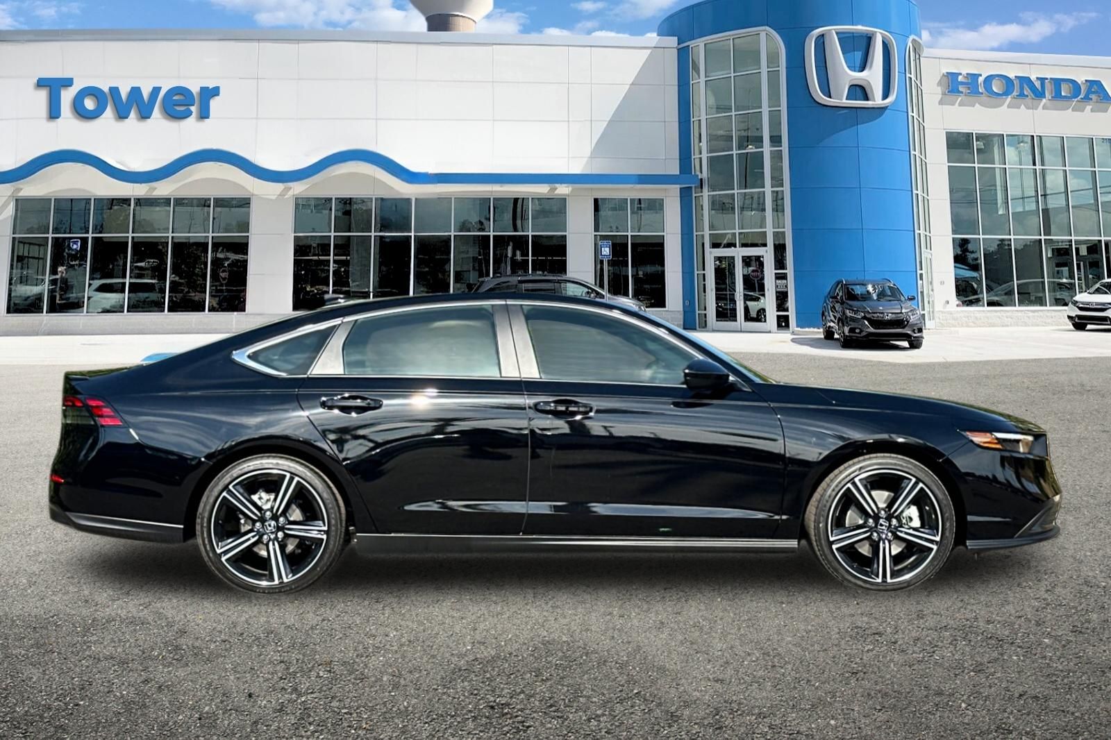 2025 Honda Accord Hybrid Sport photo 2