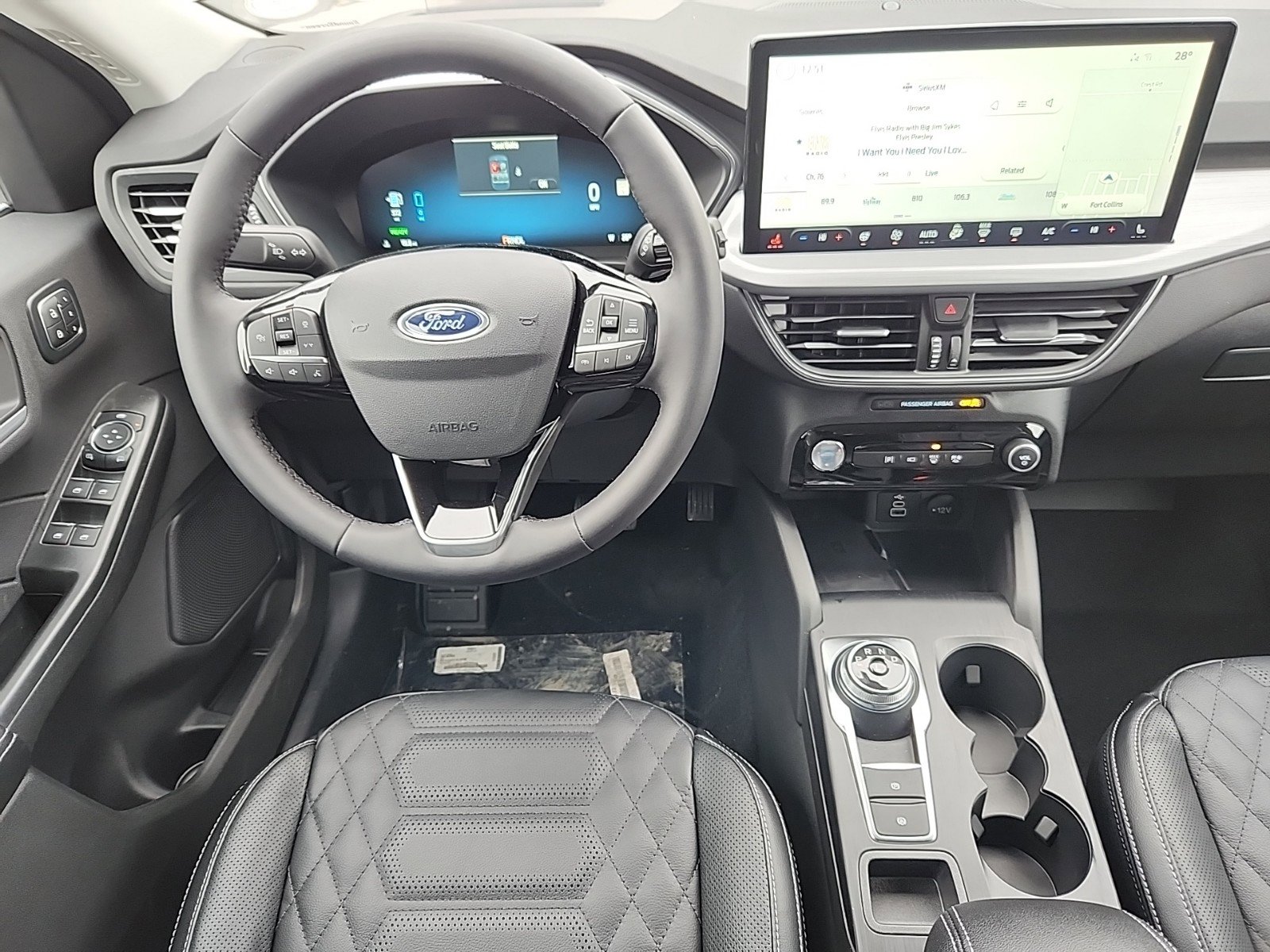 2024 Ford Escape Plug-In Hybrid Premium photo 13