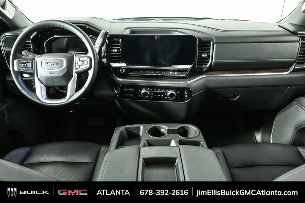 2025 Gmc Sierra SLT photo 16