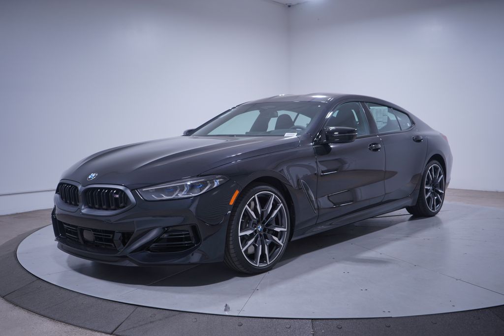 2026 BMW 8 Series M850i's photo