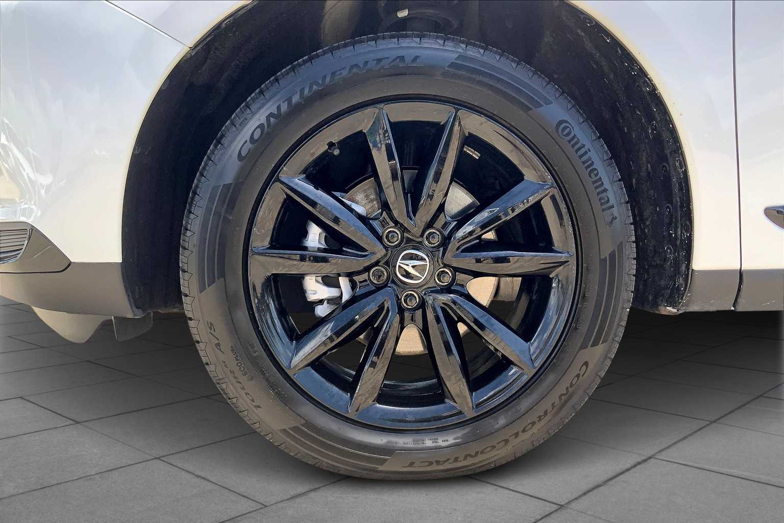2025 Acura RDX photo 9