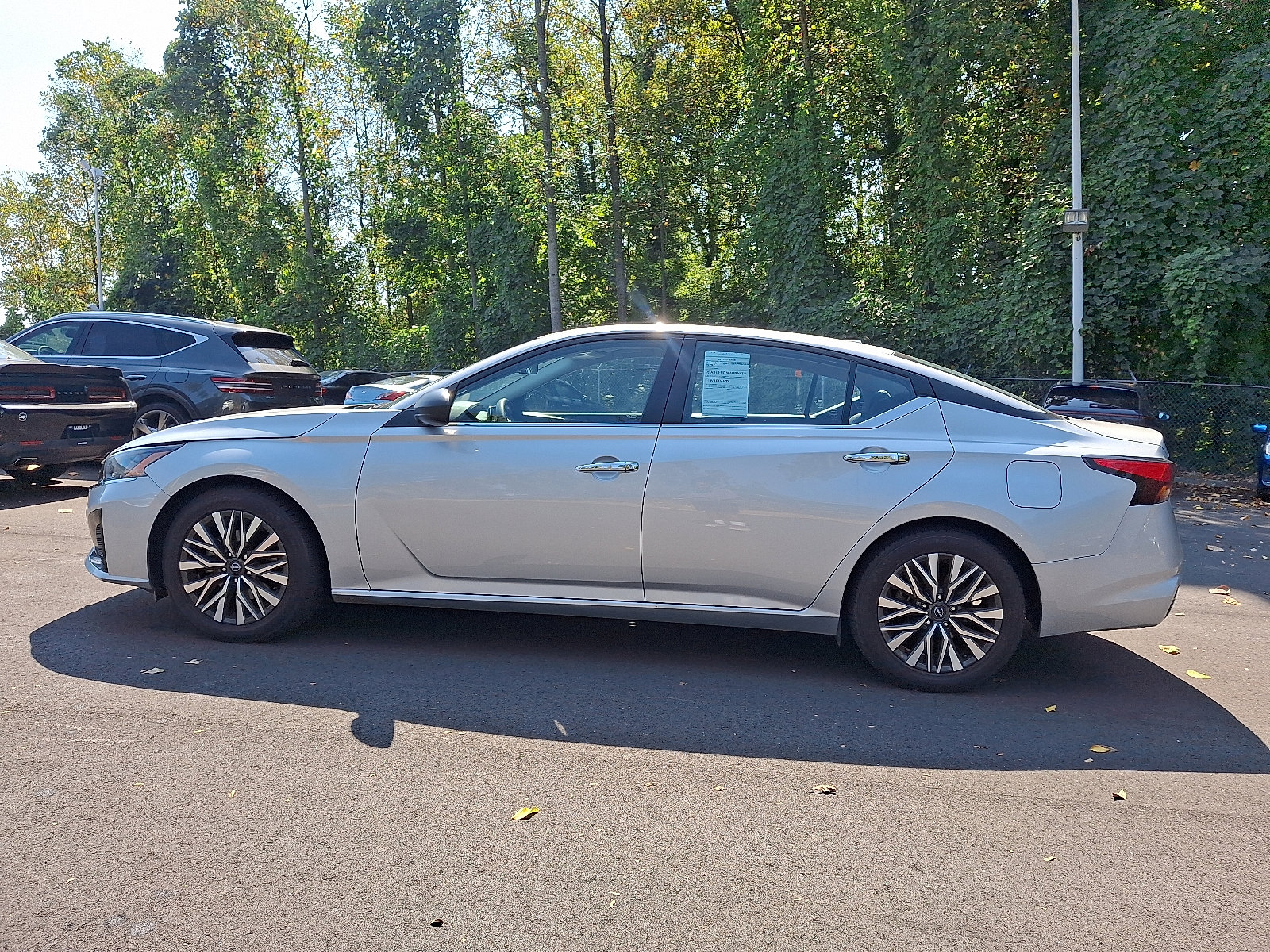 2024 Nissan Altima 2.5 SV photo 3
