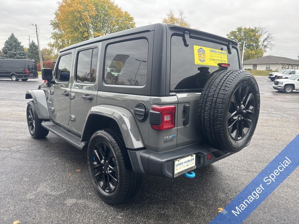 2022 Jeep Wrangler 4xe Unlimited Sahara photo 3