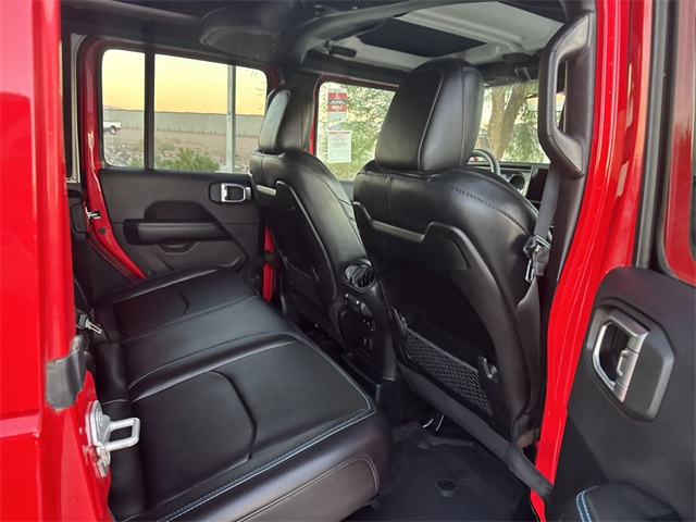 2024 Jeep Wrangler Rubicon 4xe photo 26