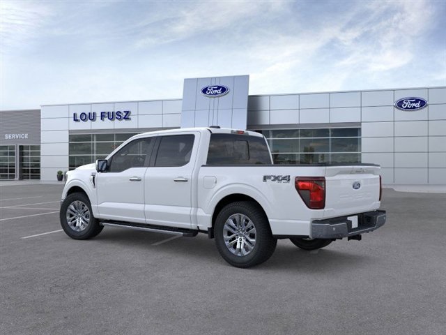 2025 Ford F-150 XLT photo 2