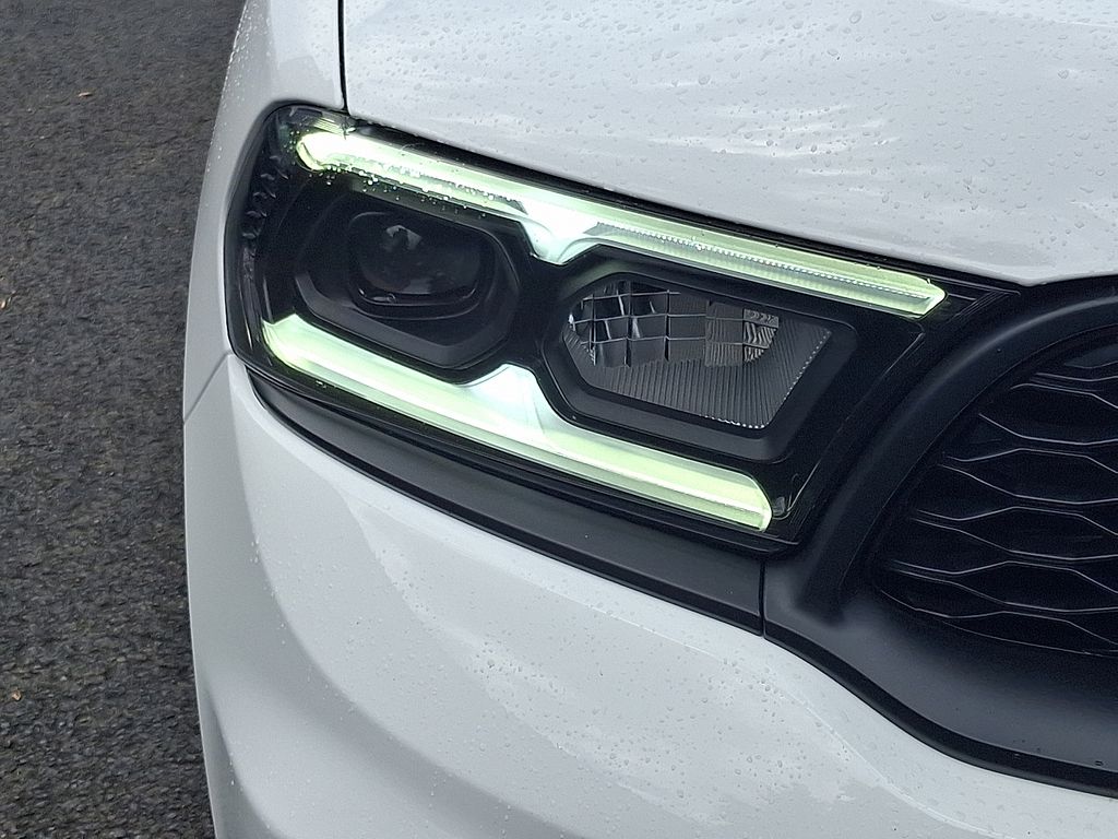 2025 Dodge Durango R/T Plus photo 3