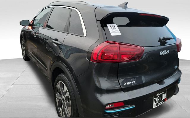 Used 2022 Kia Niro EX Premium with VIN KNDCE3LG6N5138239 for sale in Lakeville, MN