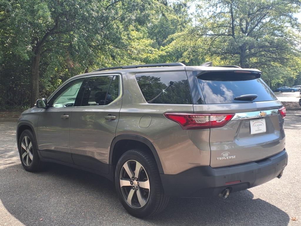 2019 Chevrolet Traverse Leather photo 3