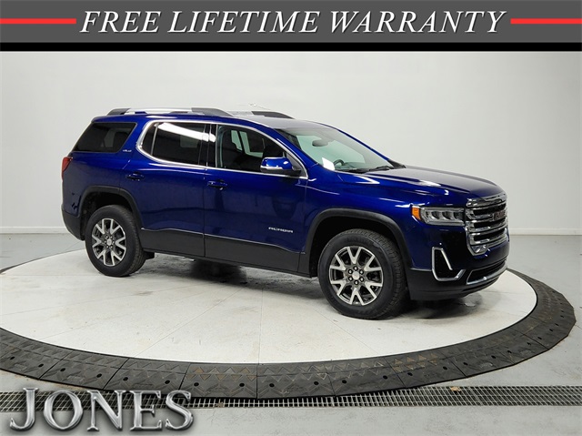 2023 GMC Acadia SLE's photo