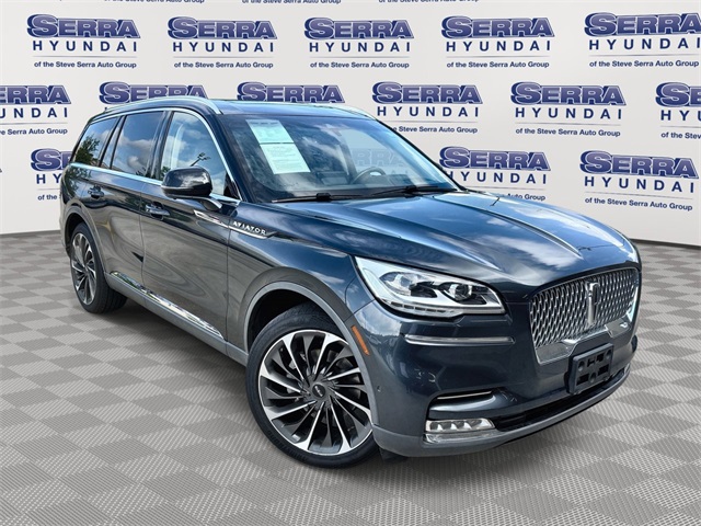 2022 Lincoln Aviator Reserve's photo
