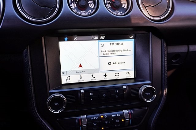 Used 2017 White Ford Shelby GT350 image 28