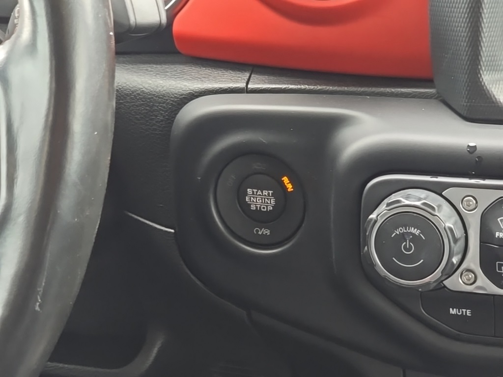 2020 Jeep Wrangler Unlimited Rubicon photo 17