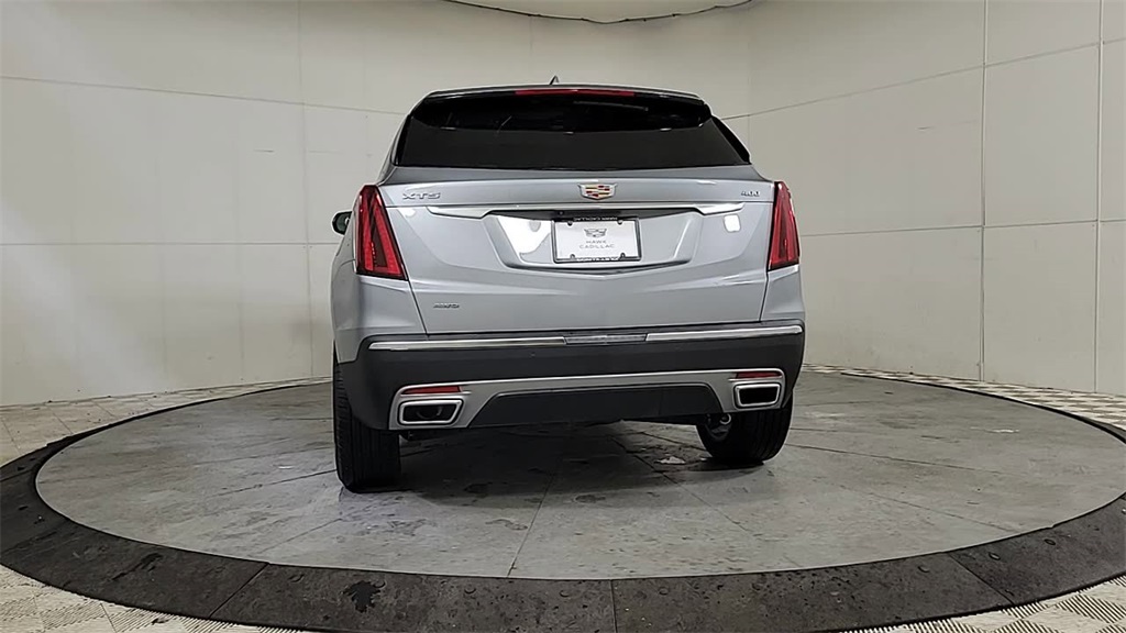 2025 CADILLAC XT5 - Image 6