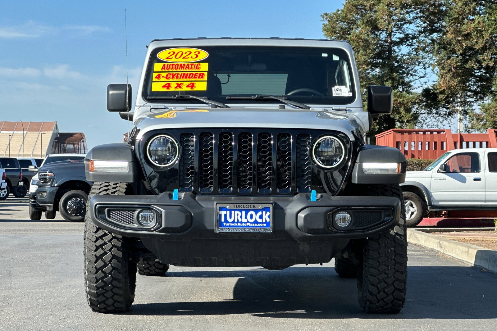 2023 Jeep Wrangler Base 4xe photo 9