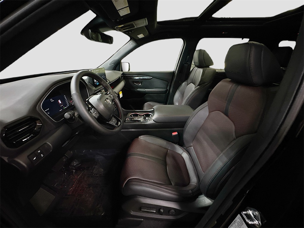 2025 Honda Pilot Black Edition photo 20