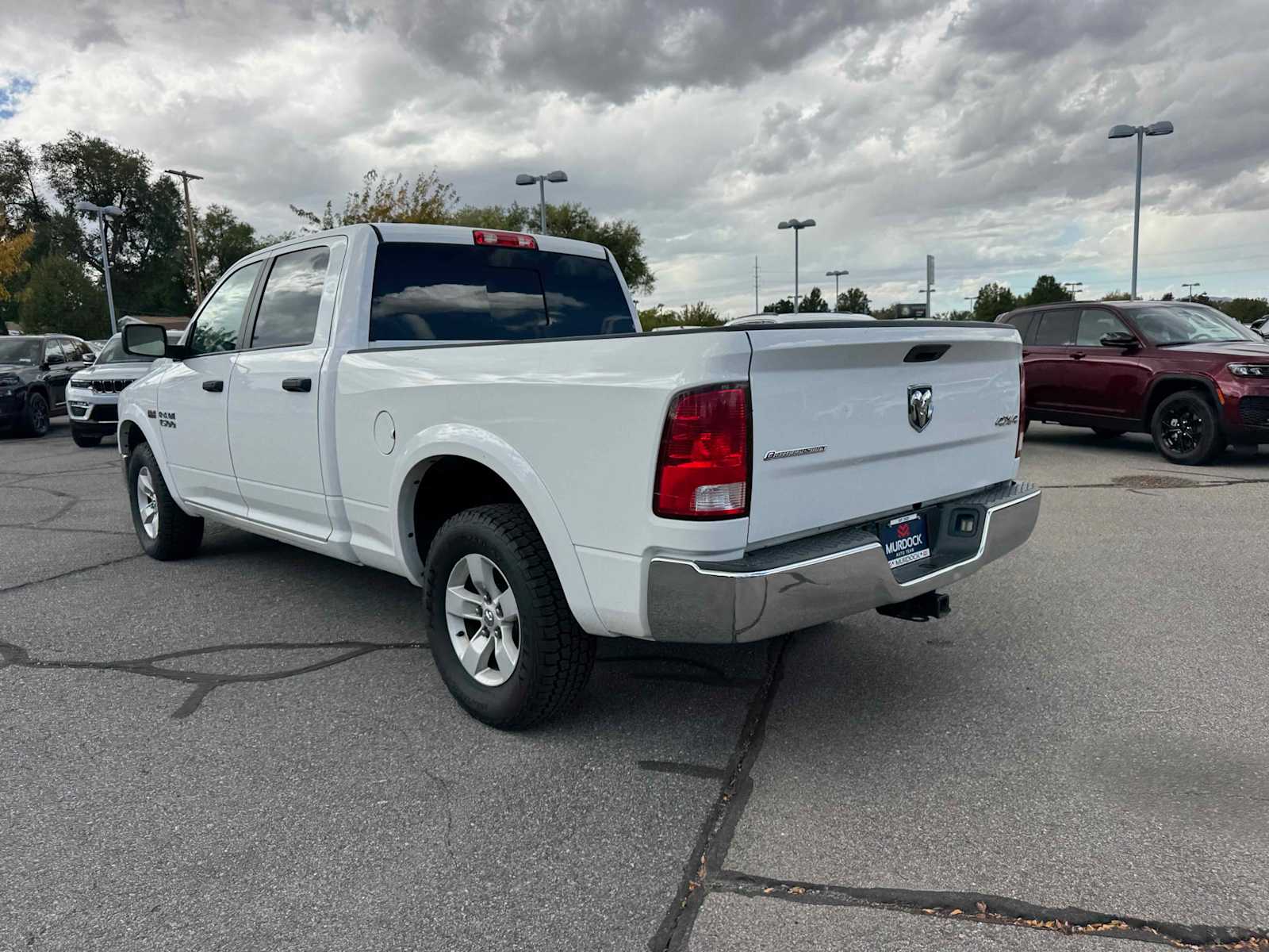 2017 Ram 1500 SLT photo 3