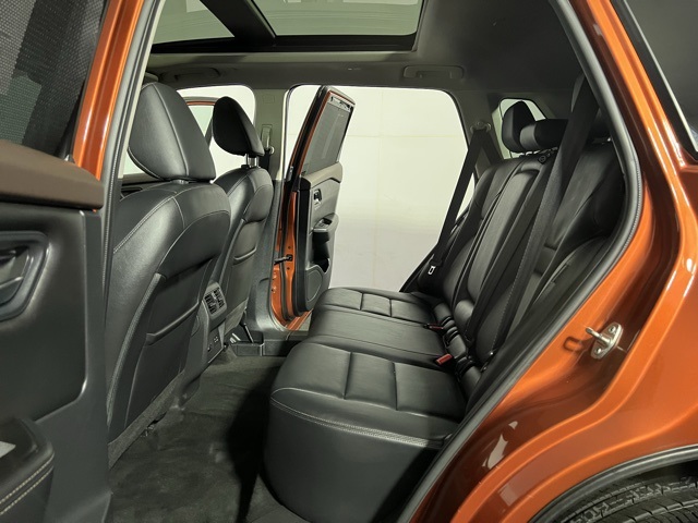 2022 Nissan Rogue SL photo 22