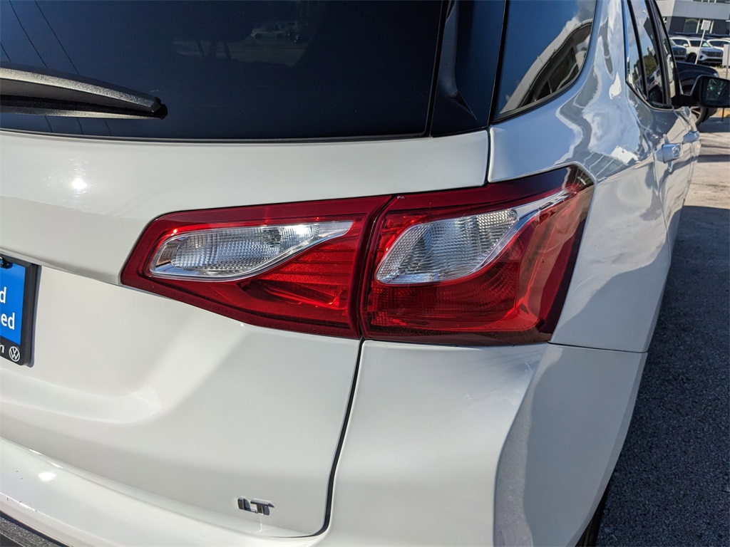 2021 Chevrolet Equinox LT photo 11