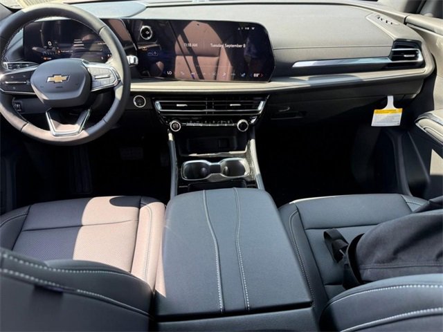 2026 Chevrolet Traverse photo 5