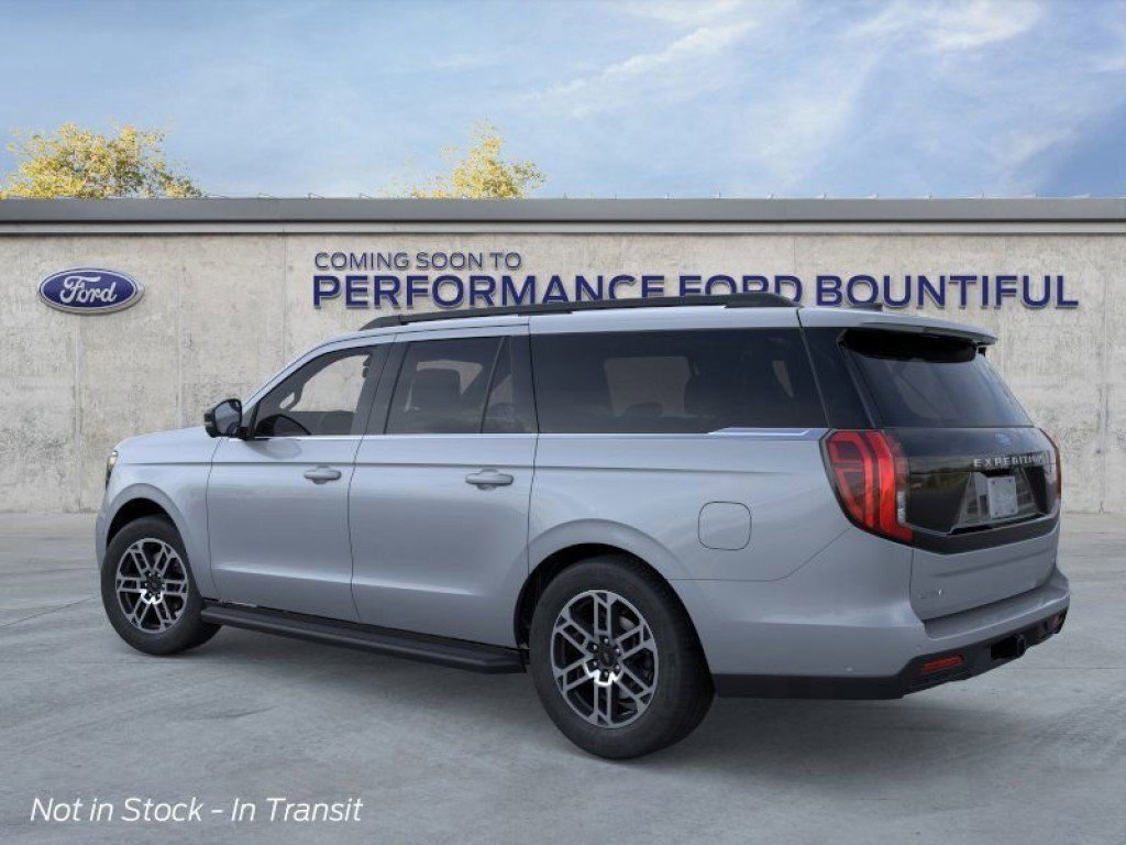 2025 Ford Expedition MAX photo 2