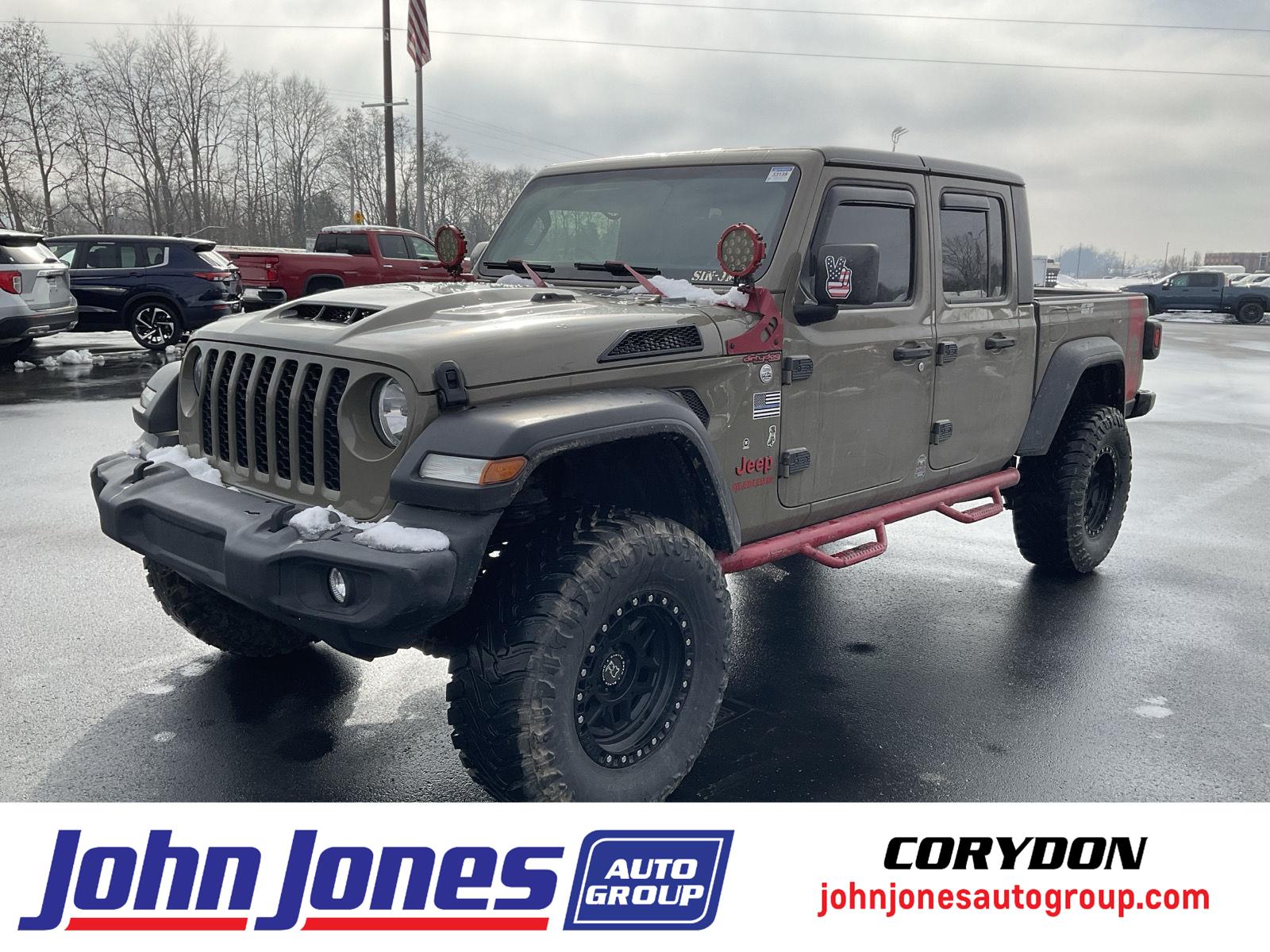 2020 Jeep Gladiator Sport S's photo