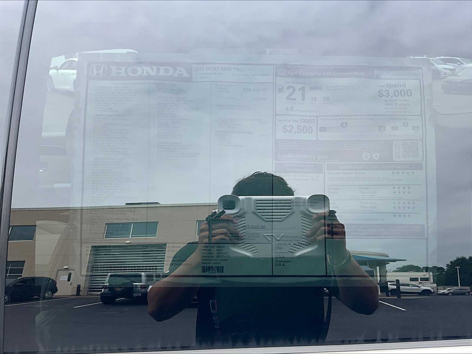 2025 Honda Pilot Touring photo 16