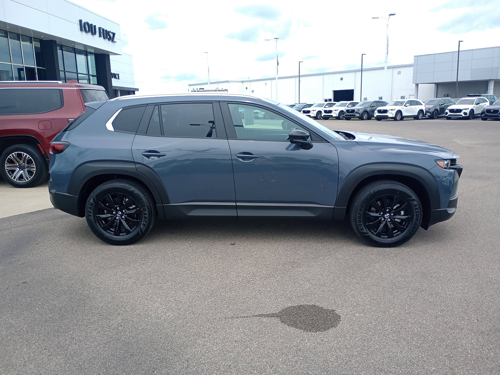 2025 Mazda CX-50 2.5 S Preferred photo 2