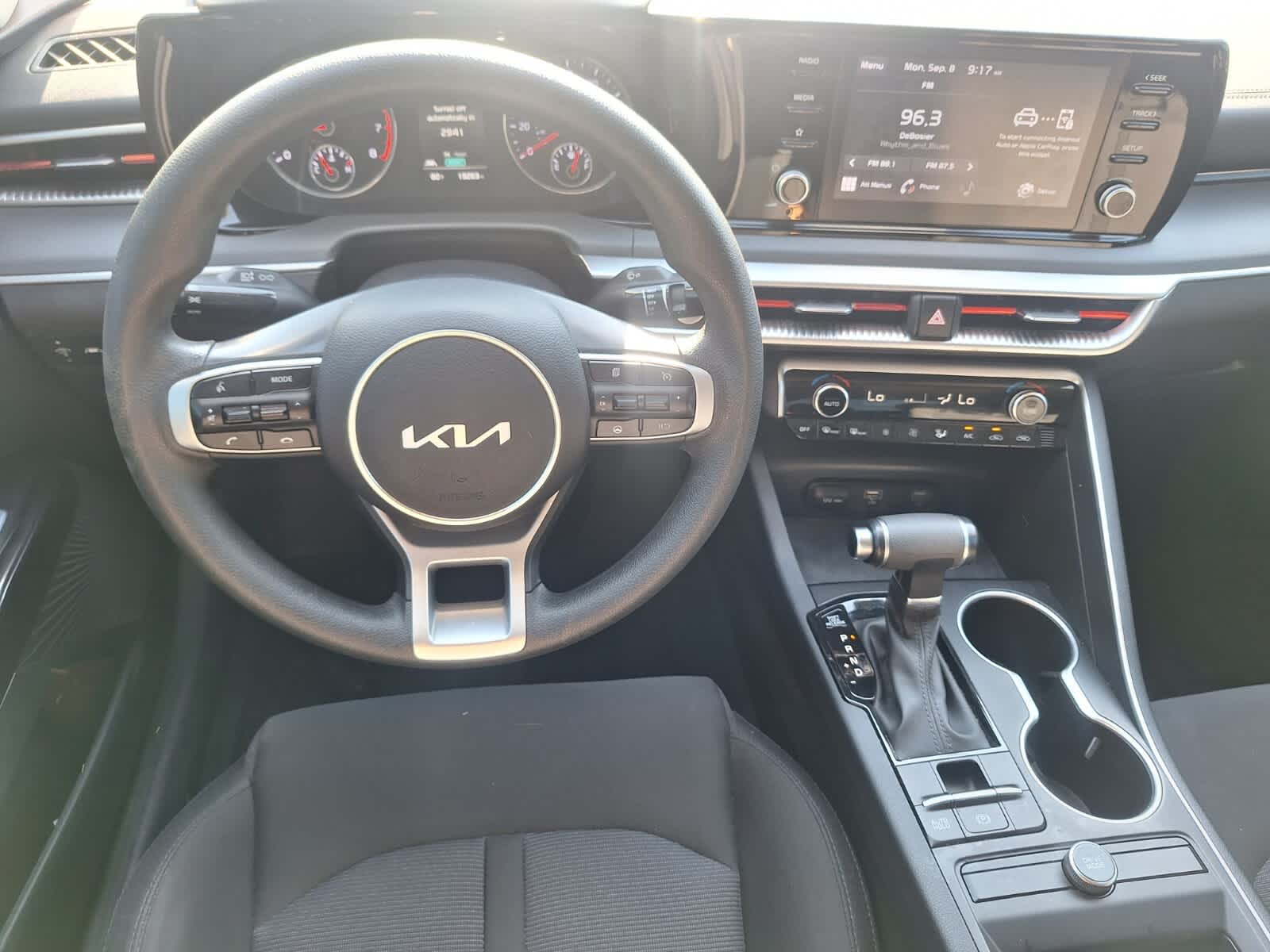2024 Kia K5 LXS photo 20