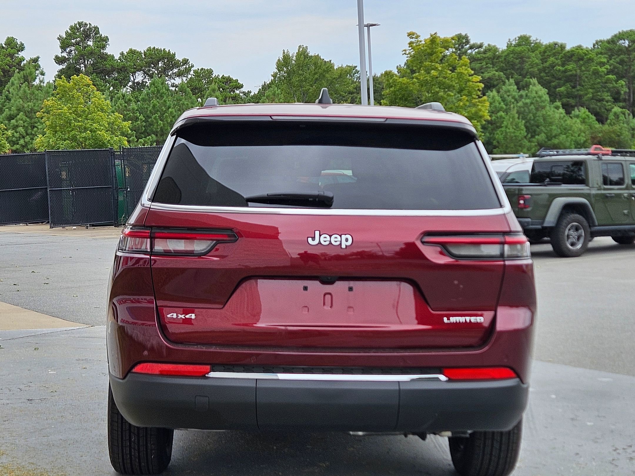 2025 Jeep Grand Cherokee Limited photo 6