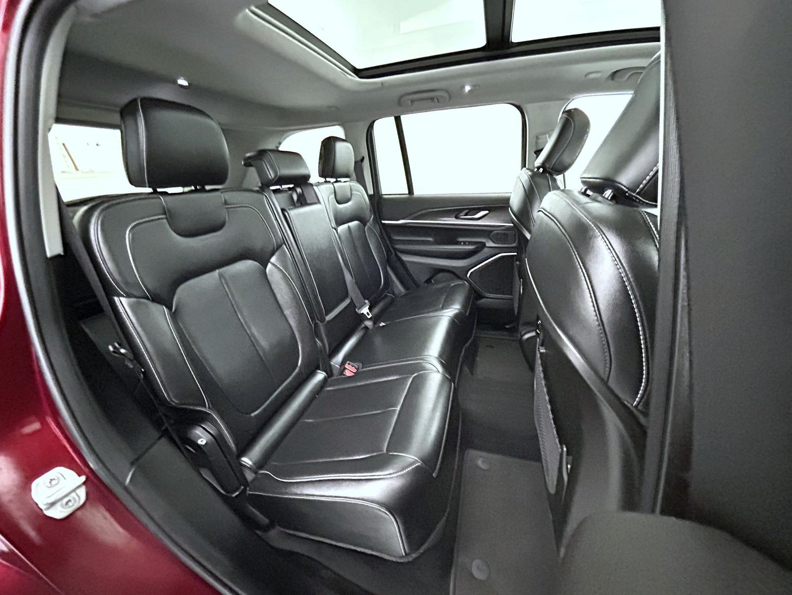 2023 Jeep Cherokee 4xe Sport photo 18