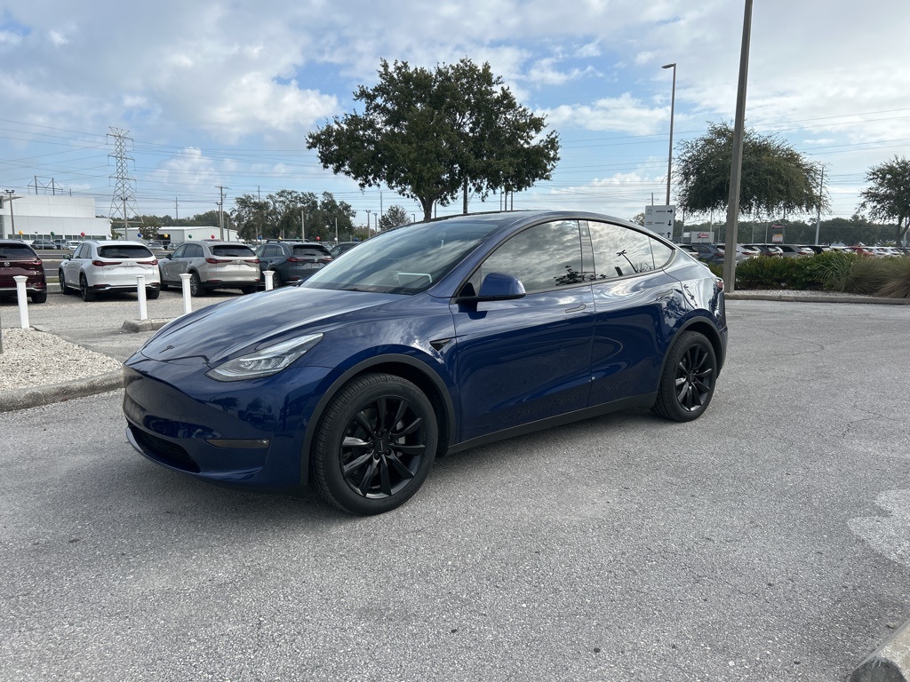2022 Tesla Model Y Long Range's photo