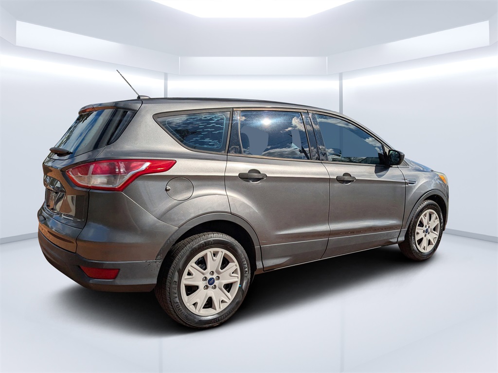 2014 Ford Escape S photo 3