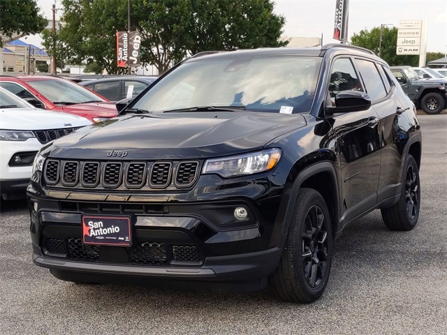 2026 Jeep Compass Latitude photo 3