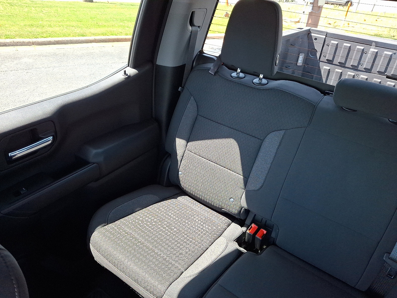 2023 Chevrolet Silverado 1500 Custom Trail Boss photo 18