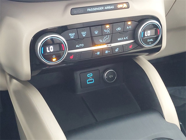 2021 Ford Escape SE photo 21