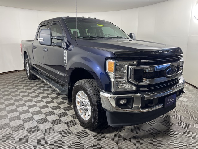 2022 Ford F-350 Super Duty XLT's photo