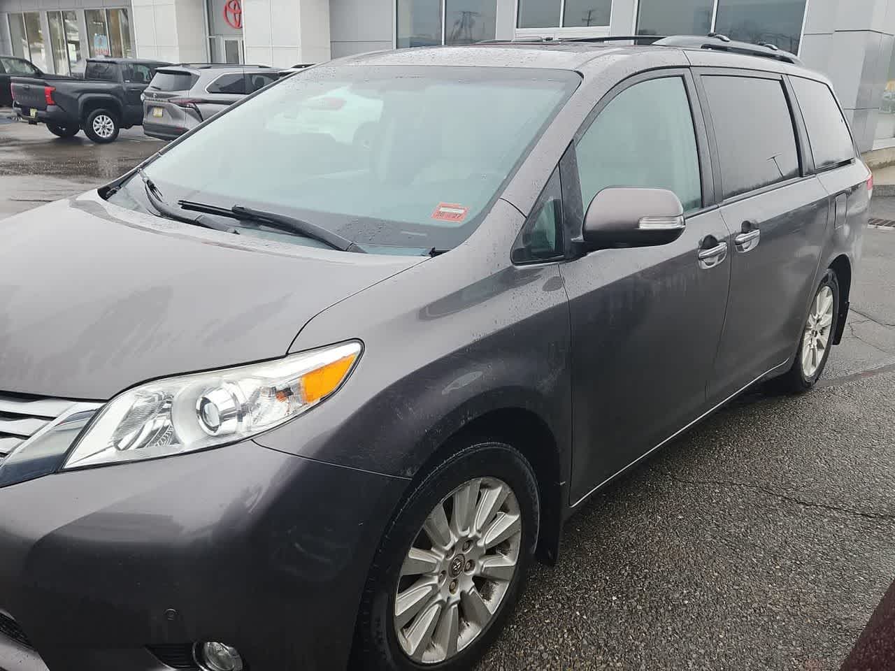 2014 Toyota Sienna