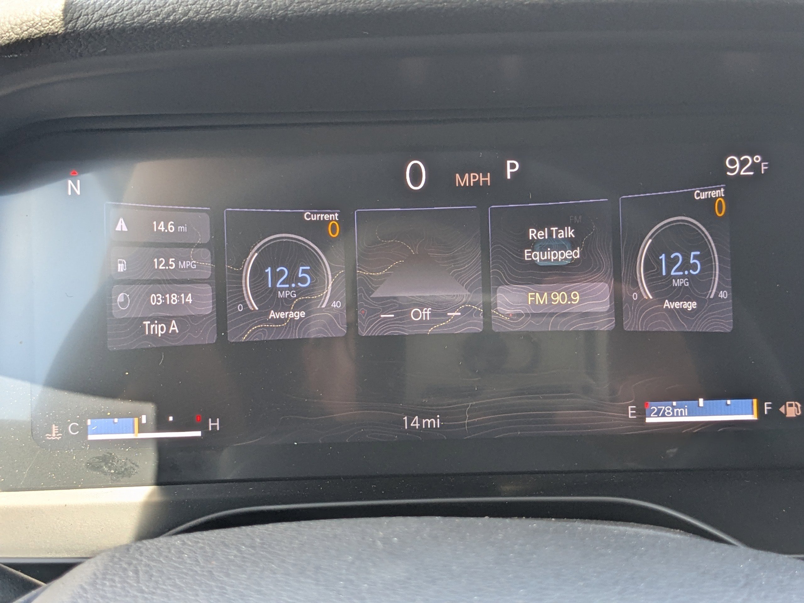 2025 Jeep Grand Cherokee Laredo Altitude photo 25